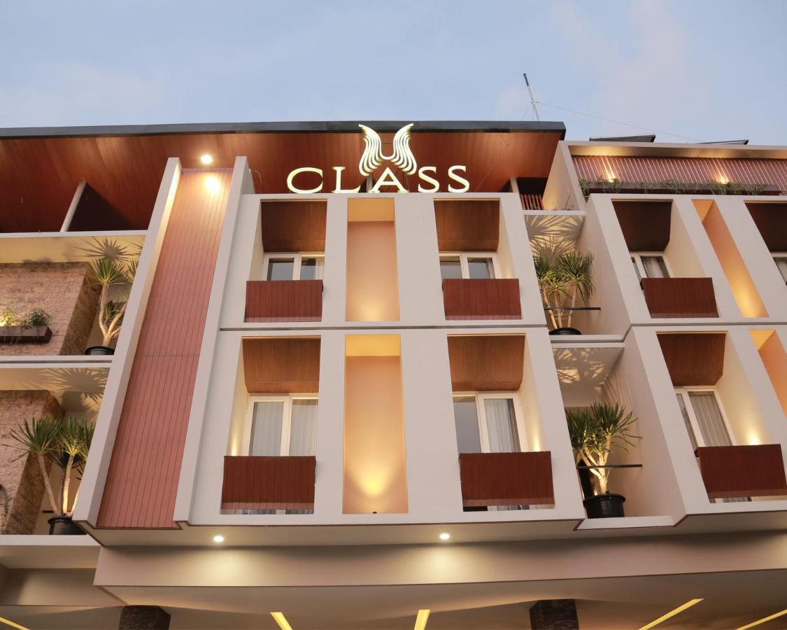 Class Premium Guest House Kasri Exterior foto